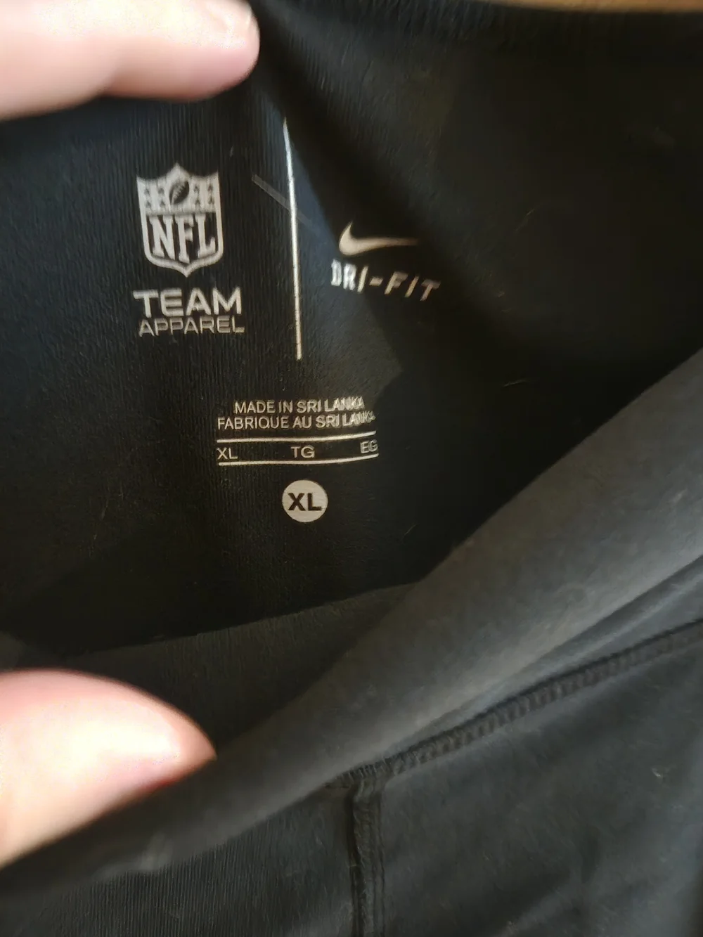 NFL NIKE Dri-fit  Baltimore Ravens Carpri Leggings, Women XL